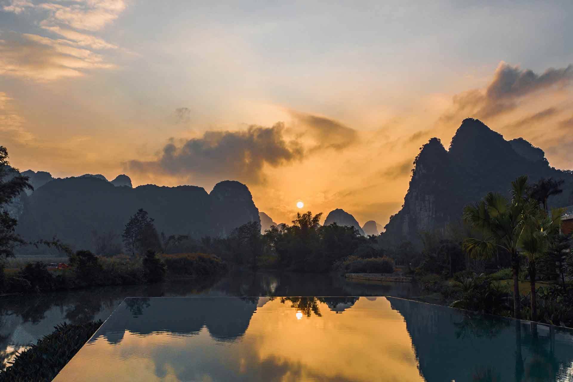LUX* Chongzuo