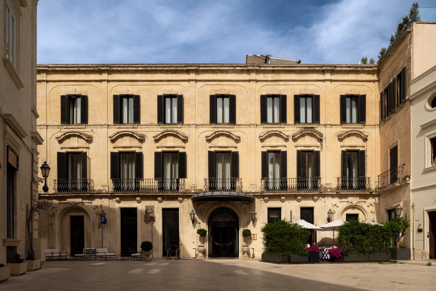 Patria Palace