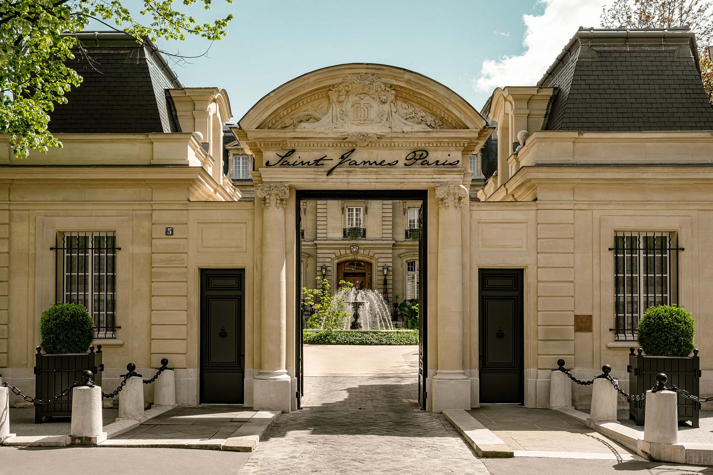 Saint James Paris